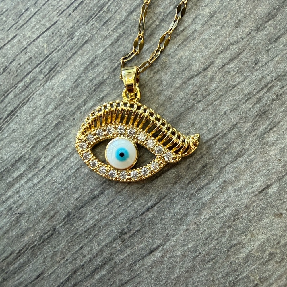 Othr Gold and Blue Eye Pendant Necklace